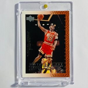 MICHAEL JORDAN ‘HISTORY OF THE DUNK’ BASKETBALL CARD UPPER DECK